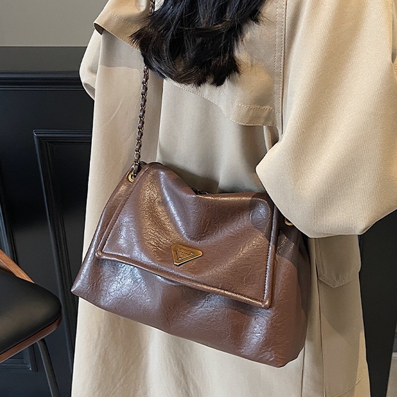 free shipping 2025new designers Bags for womens ladies summer popular fashionable single shoulder large capacity tote chain crossbody bag daily matchi
