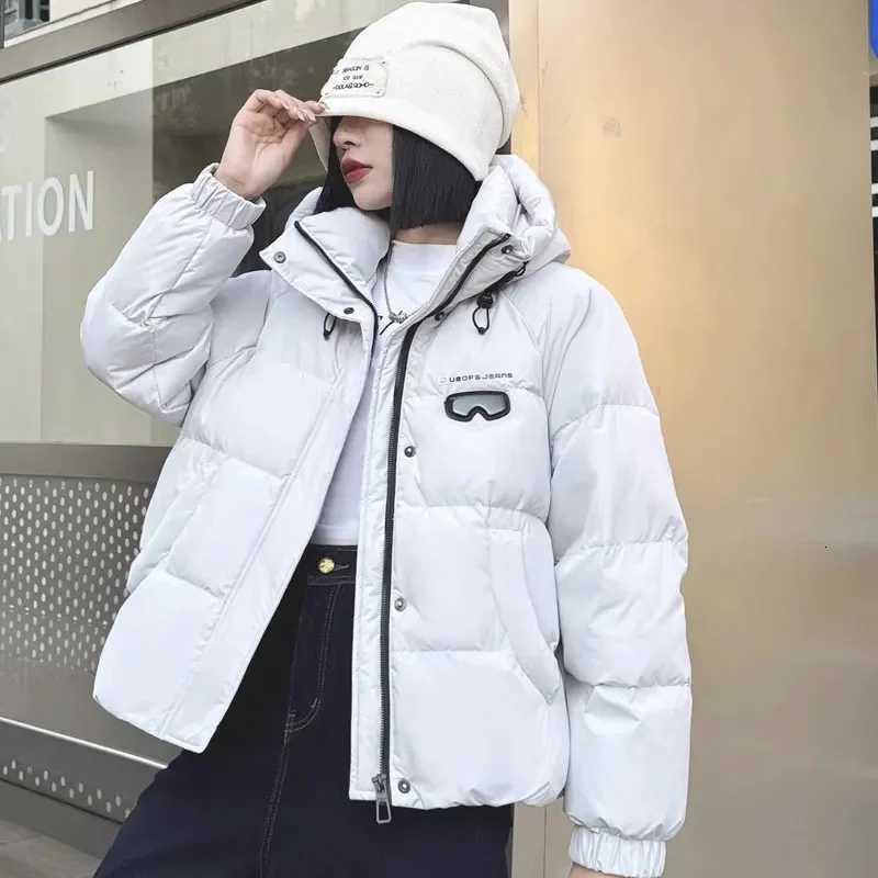 New Winter Korean Women Parkas Hooded Down Cotton Padded Jacket Female Overcoat Thick Warm Short Outwear Lady OuterwearT251105