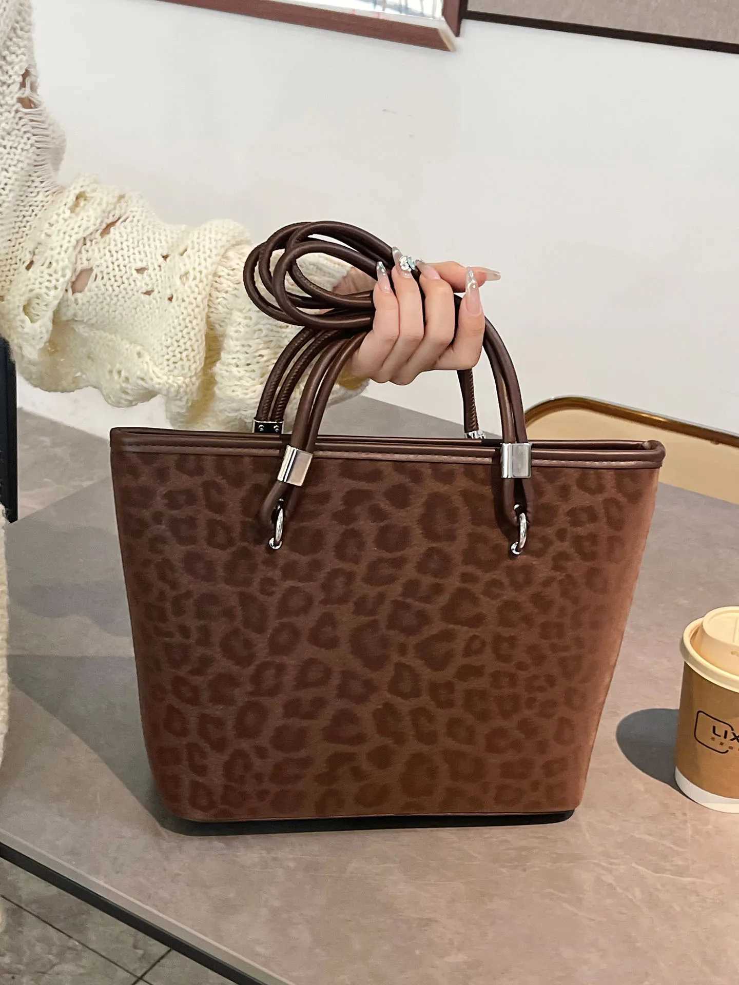 High End Leopard Tote Bag for Women Summer New Korean Rectangle Large Capacity One Shoulder Bags Fashion Zipper Commute Handbag Z251104