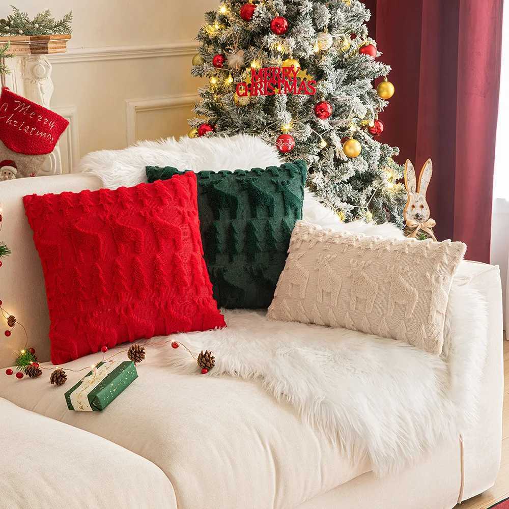 2024 New Christmas Cushion Cover Plush Gilding Pillowcase Red Green and White Festival Home Decoration Pillow Covers Y251105