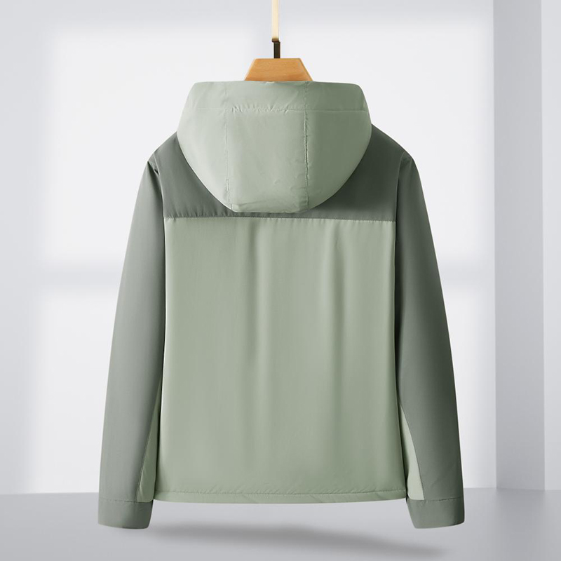 Manufacturer direct sales of graphene thickened integrated assault suit with cap, non removable outdoor sports jacket