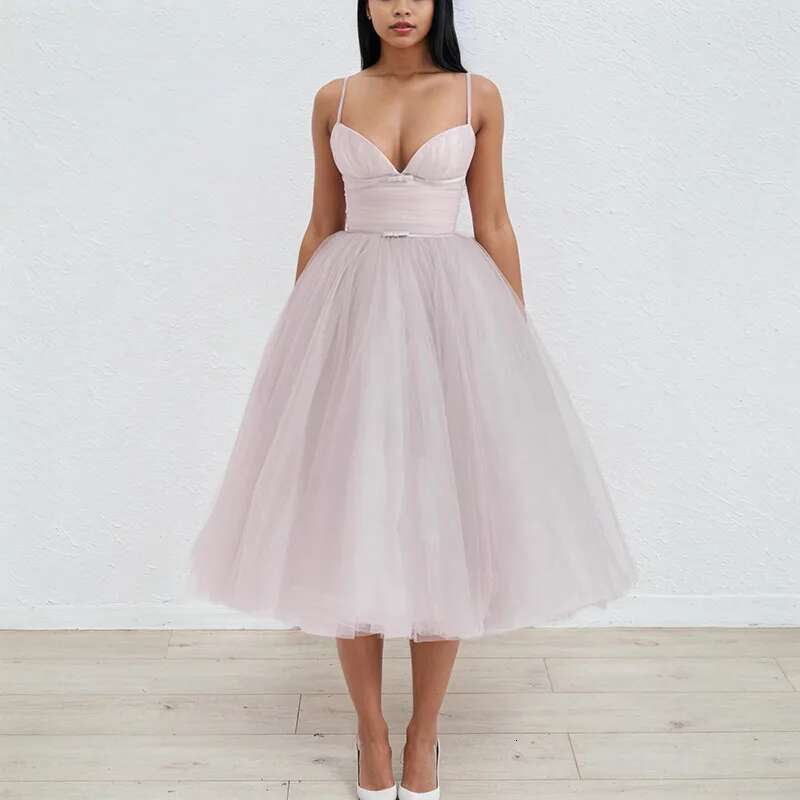 Women's Fashion Sleeveless Halter Solid Color Dresses New Arrival Trendy Suspenders Mesh Pleated Dress Female 33A4033