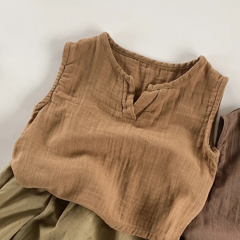 Korean style childrens cotton highz sleeveless Tshirt for summer loose solid baby boys and girls breathable vest tank 250325