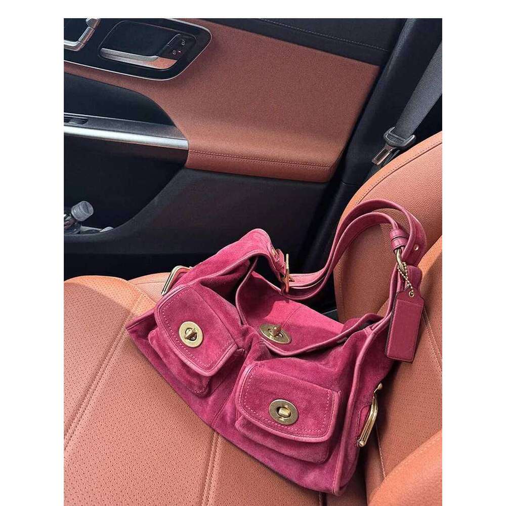 Casual Commuter Large Capacity Suede Pillow Single Shoulder Crossbody Bag Vintage Style Polyester Lining Zipper Closure 251102