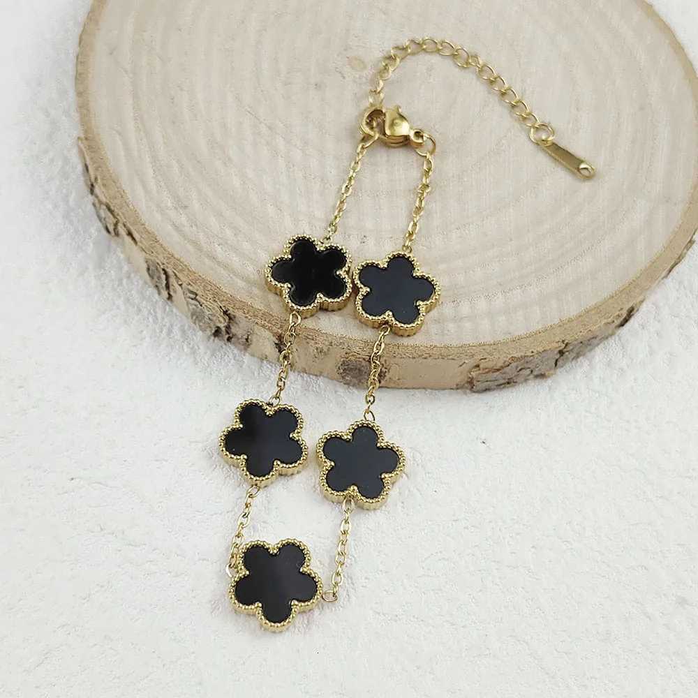 Cheap plum blossom stainless steel bracelet Halloween Thanksgiving Christmas and New Year giftsXJ251105