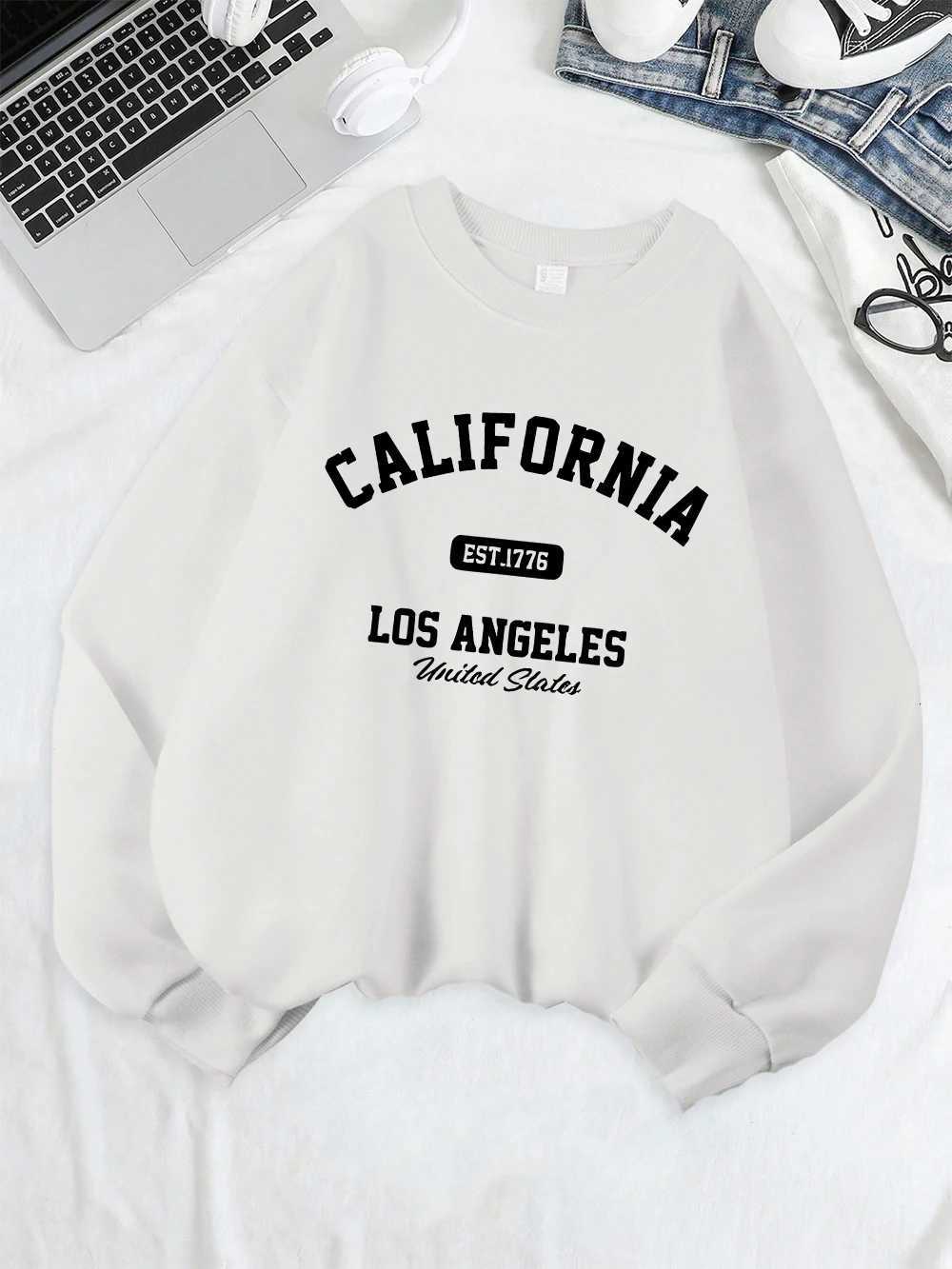 California Los Angeles Est 1776 Prints Sweatshirts Women Crewneck Basics Hoodies Loose Fleece Warm Tops Winter Womans ClothesT251105