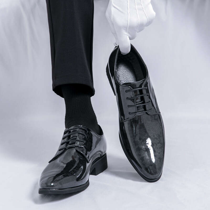 Large men's 2024 Spring and Autumn pointed patent leather shiny surface business formal attire groom wedding shoes 48