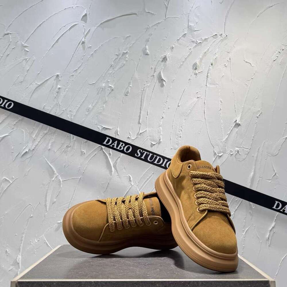Autumn Winter Hot-Selling Leather Velvet Thick-Soled Height-Increasing Versatile Sneakers Korean Style Trendy Fashion Comfortable Low-Top Casual Shoes