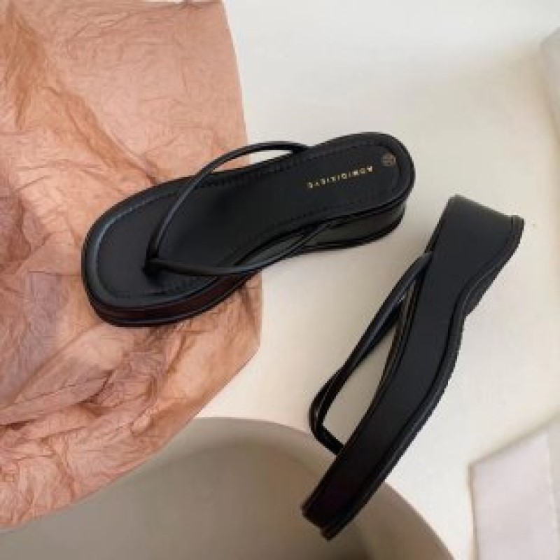 free Shipping Slope heel sandals Height increasing slippers Thick soled flip flops sandals Casual Toe Paddle Women wearing beach shoes outside hot