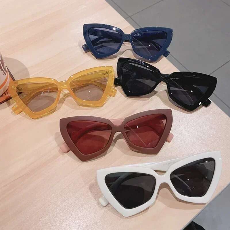 Fashion Cat Eye Sunglass Trendy Female Eyewear Irregular Frame Popular Women Travelg Sun Glasses Ultraviolet-proof