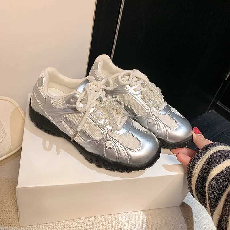 2025 Summer New Color Breathable Soft Sole Cfortable Wen Shoes Crescent Insole Height Lace Pearl Casual Sneakers Y251105