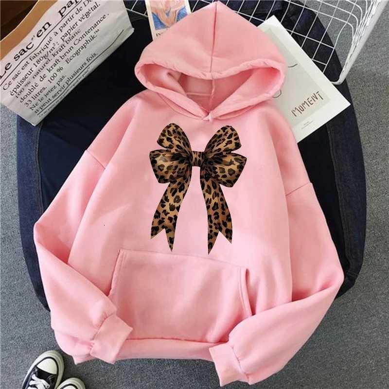 Bow Heart Love Leopard Print Hoodies Long Sleeve Funny Sweatshirts Streetwear Womens Casual Graphic Hooded Pullovers ClothesT251105