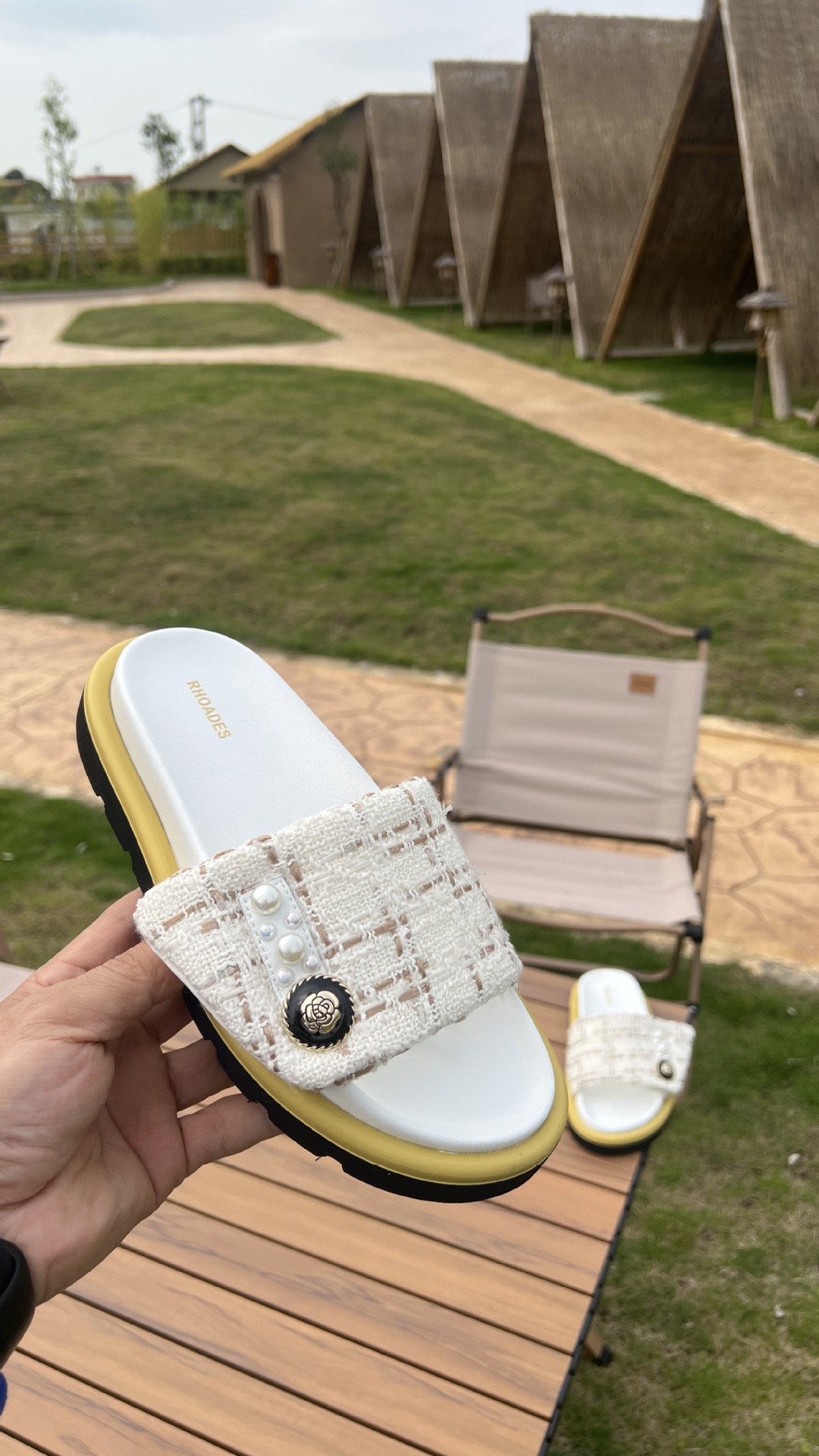 Luodisi 2025 New Style Small Fragrance Style Camellia Slippers Platform Thick-Soled Lightweight Shoes Slip-On Sandals Summer Women's Sandals