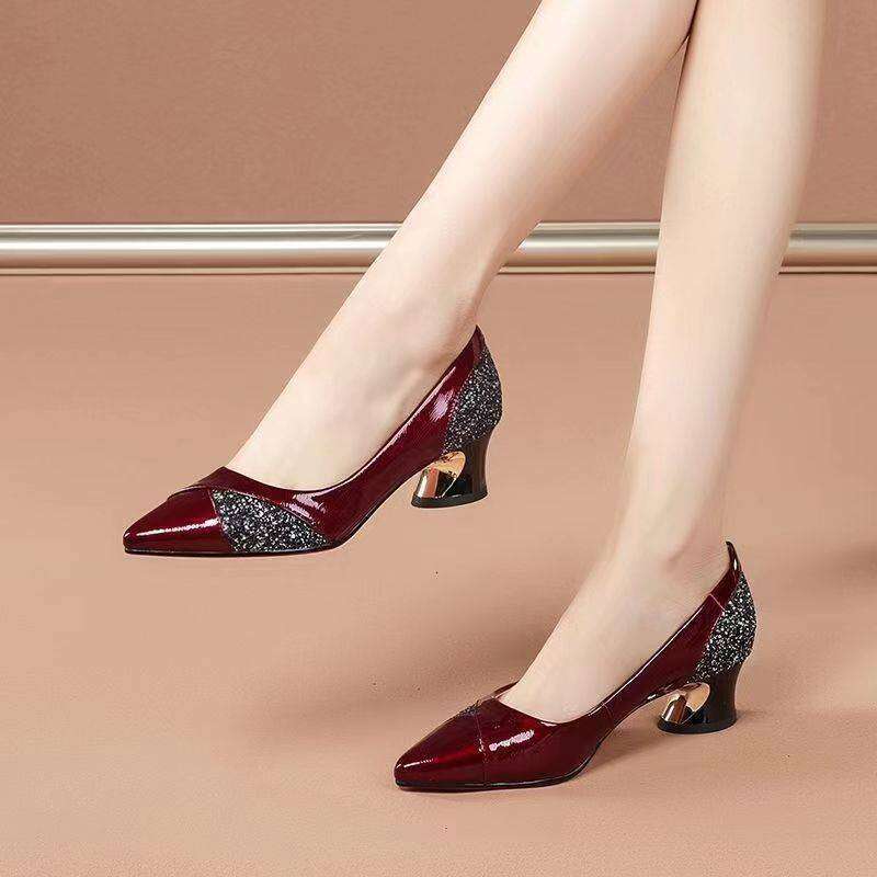 Real leather, pure leather work shoes, middle new versatile, thick heel, soft sole, pointed shallow mouth single shoe, women's spring
