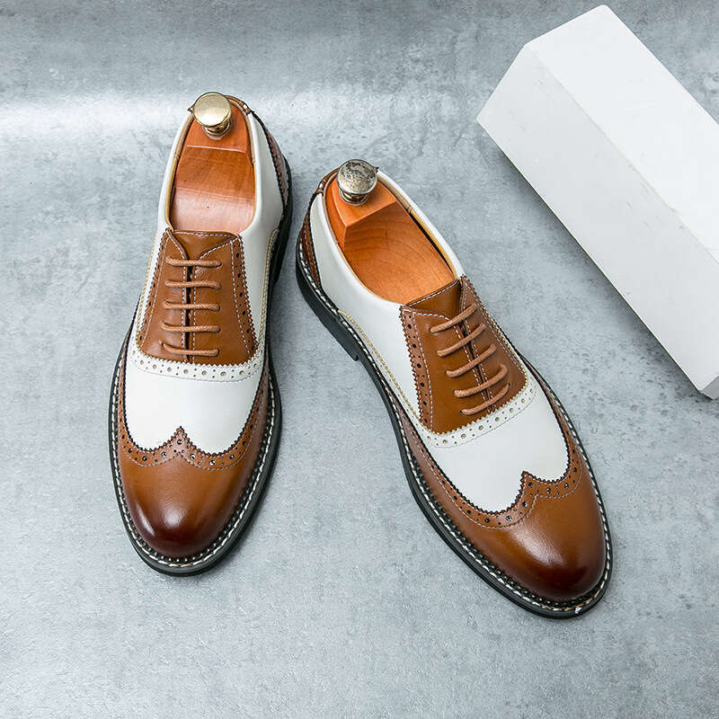 Men's in plus size, new Blok carved fashionable men's business dress leather shoes, banquet and wedding shoes