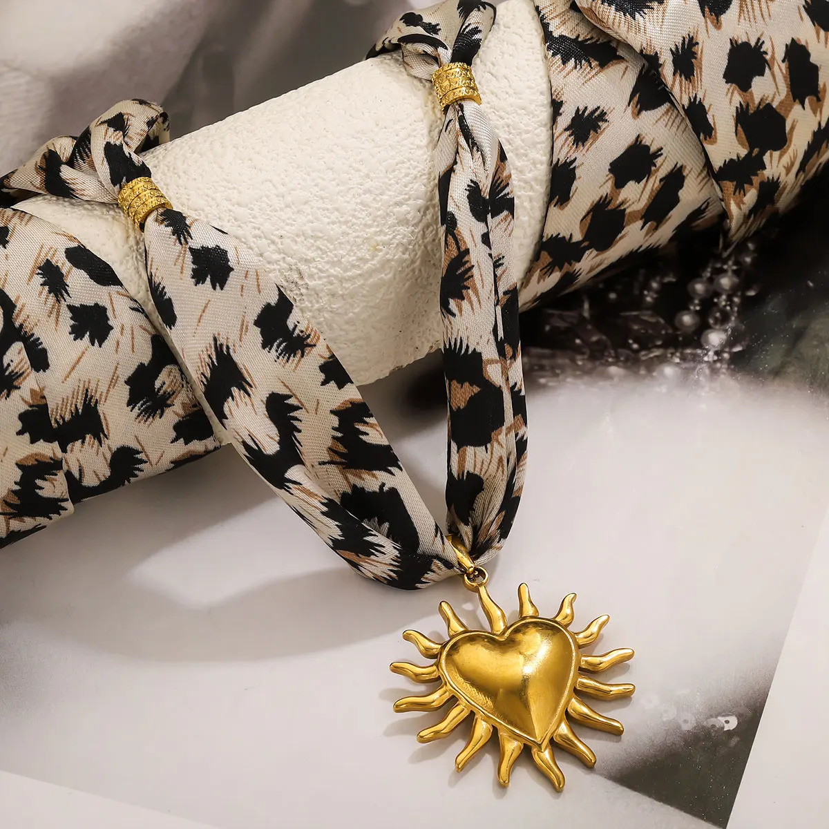 Aiovlo Leopard Ribbon Fashion Stainless Steel Necklace Sun Charm Gold Plated 18k for Womens Jewelry Accessories Party Gifts 251031