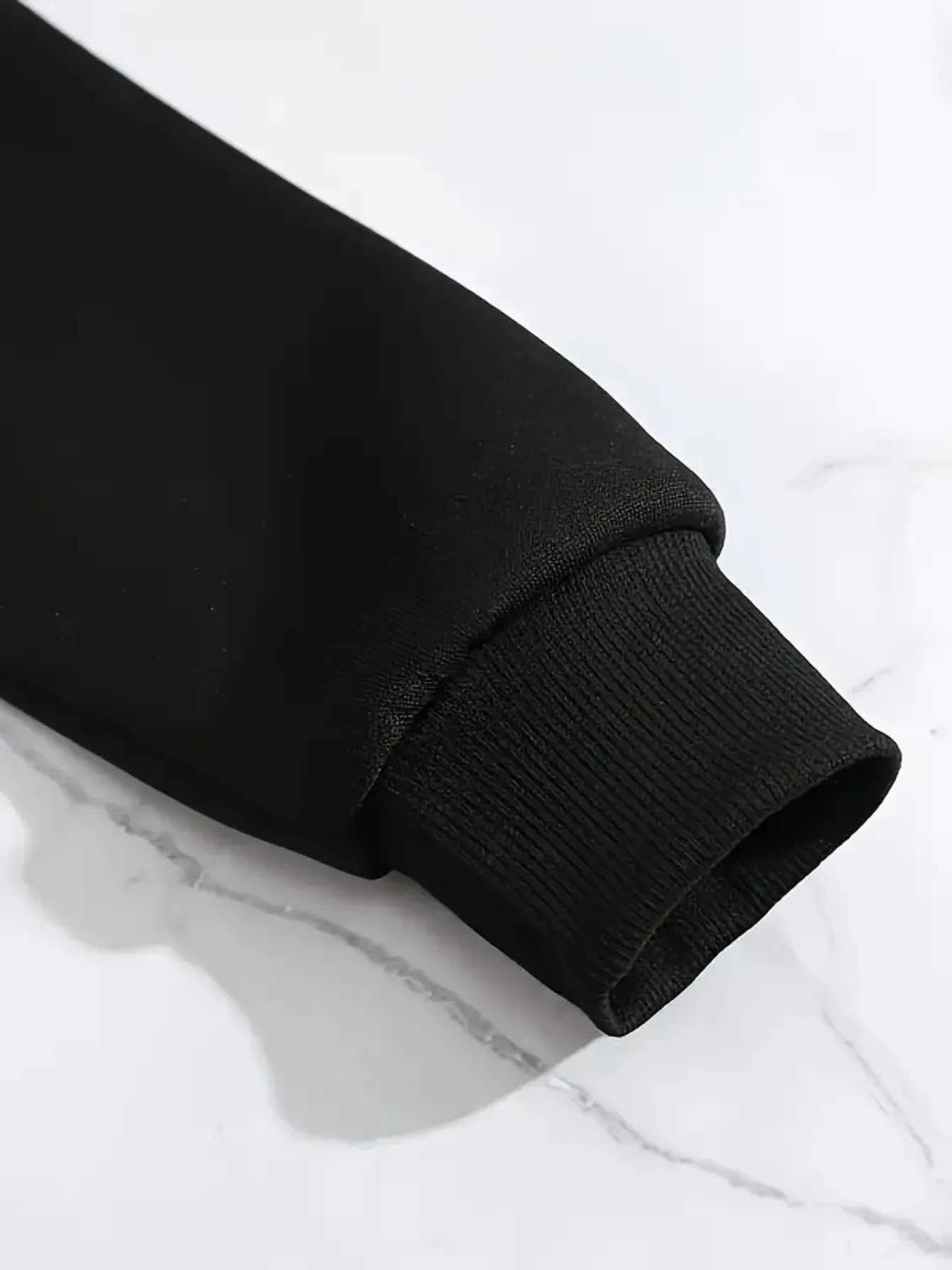 2025 Autumn and Winter Womens Floral and Letter Printed Hooded Sweatshirt Pullover Casual Fashion Retro Personality Y2K TopT251105