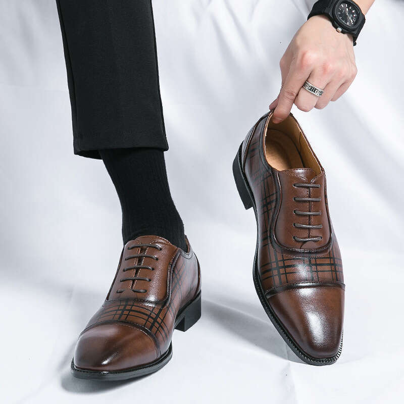 Large 38-46 Casual Leather 2023 Spring and Autumn Season New British Men's Shoes