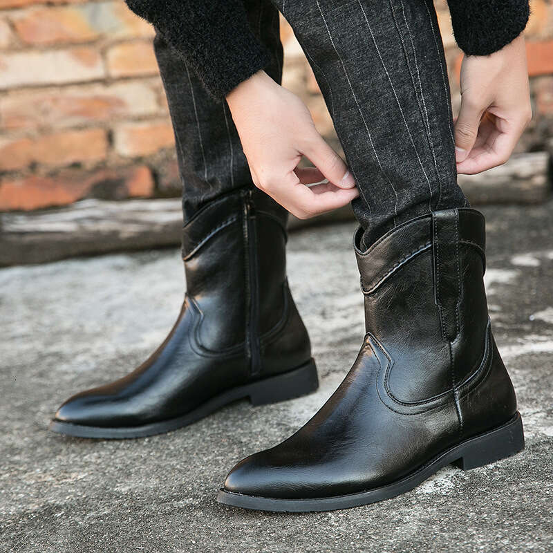 Large Western style cowboy knight pointed leather boots, sizes 38-48, autumn and winter low heeled men's boots