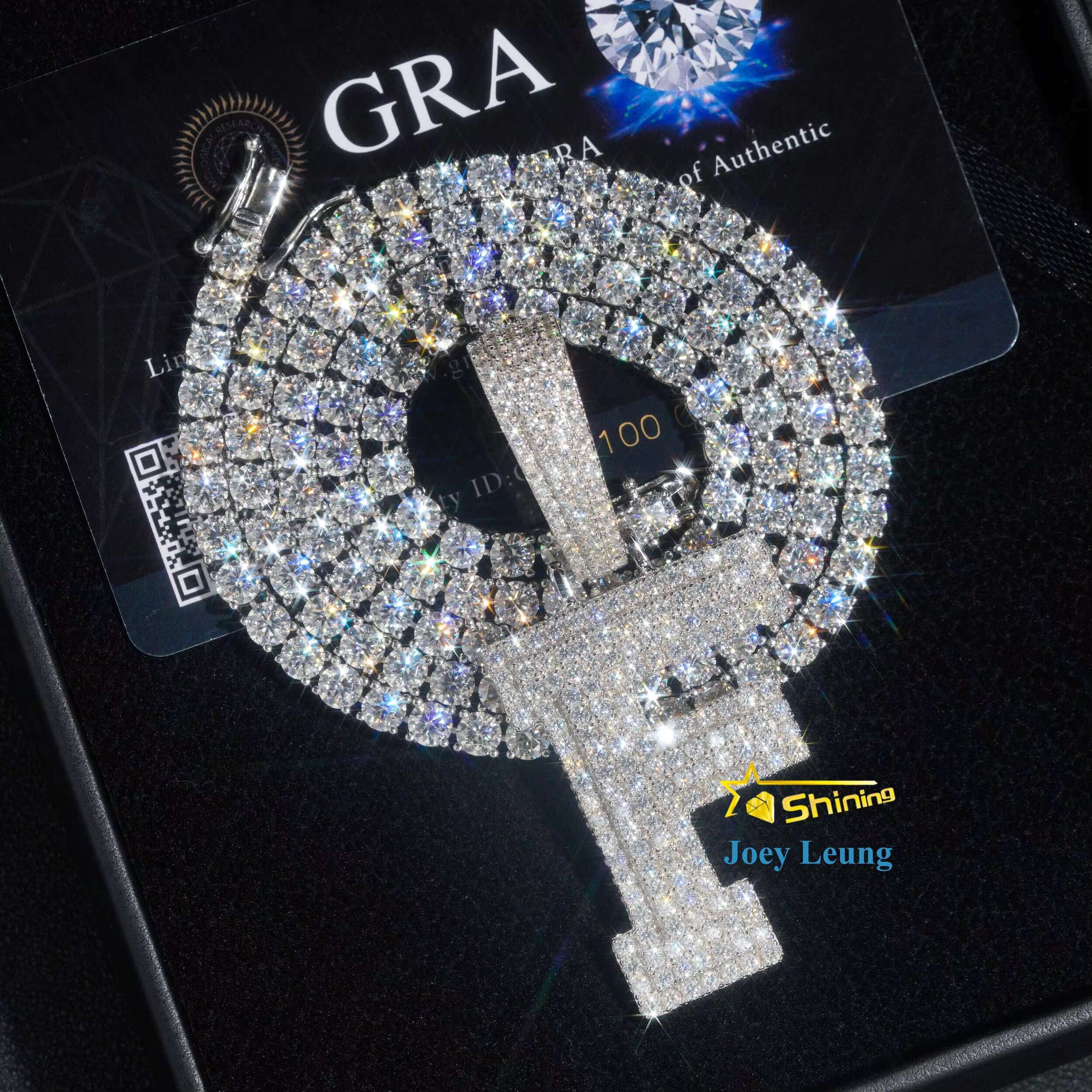 Iced Out Fine Jewelry 925 Sterling Silver Gold Plating VVS Diamond Necklace Initial Letter Moissanite Pendant Hiphop