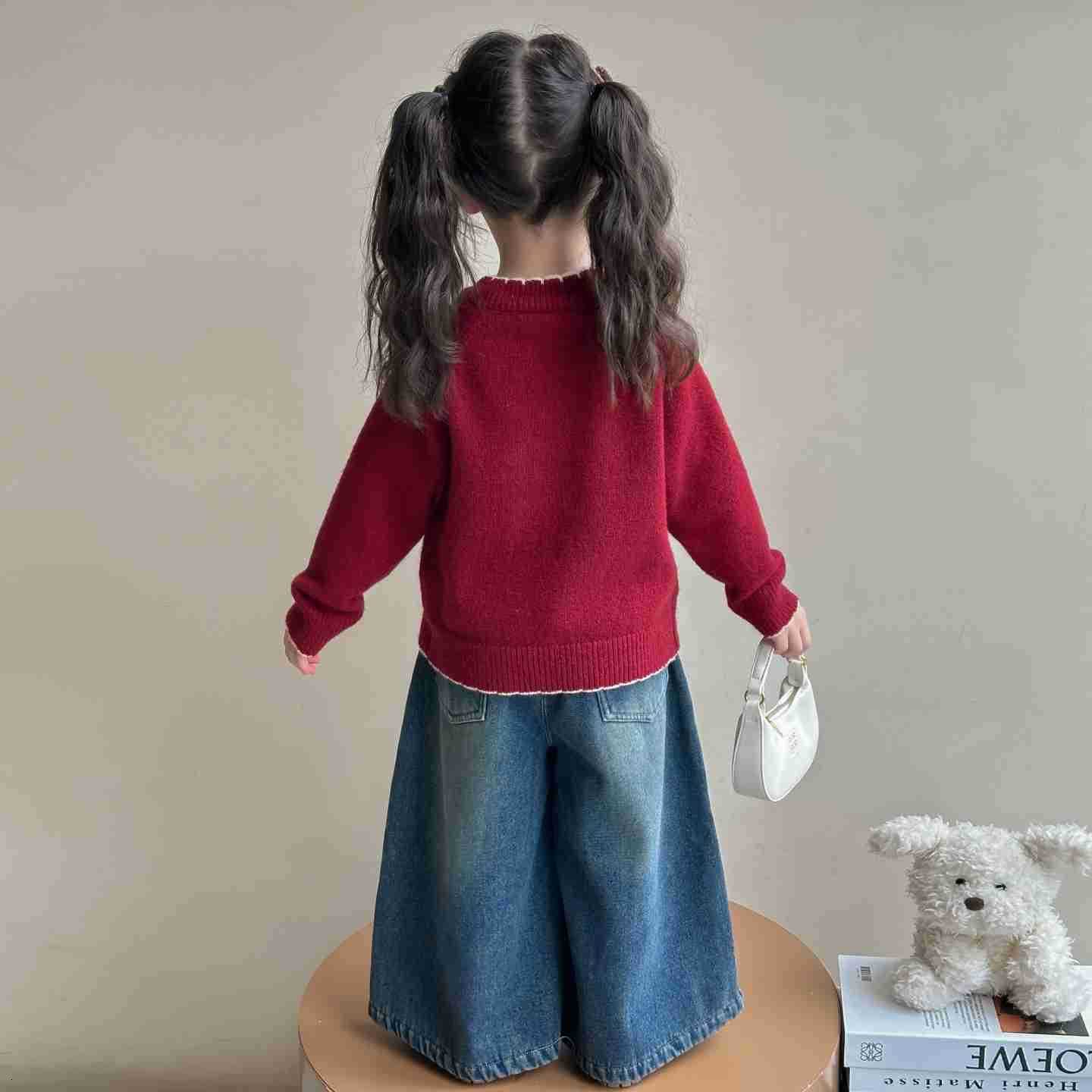 Sanrio KT Cat Girl Sweater 2025 New Childrens Autumn Winter Pullover Baby Girl Round Neck Cartoon Knitted Sweater Trendy H251105