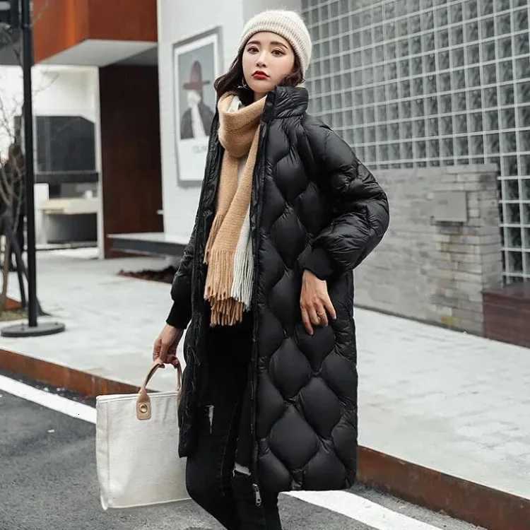 Korean Version of Loose Solid Color Stand Collar Down Padded Jacket Womens New Winter Fashion Long Warm Cotton-padded ClothesT251105