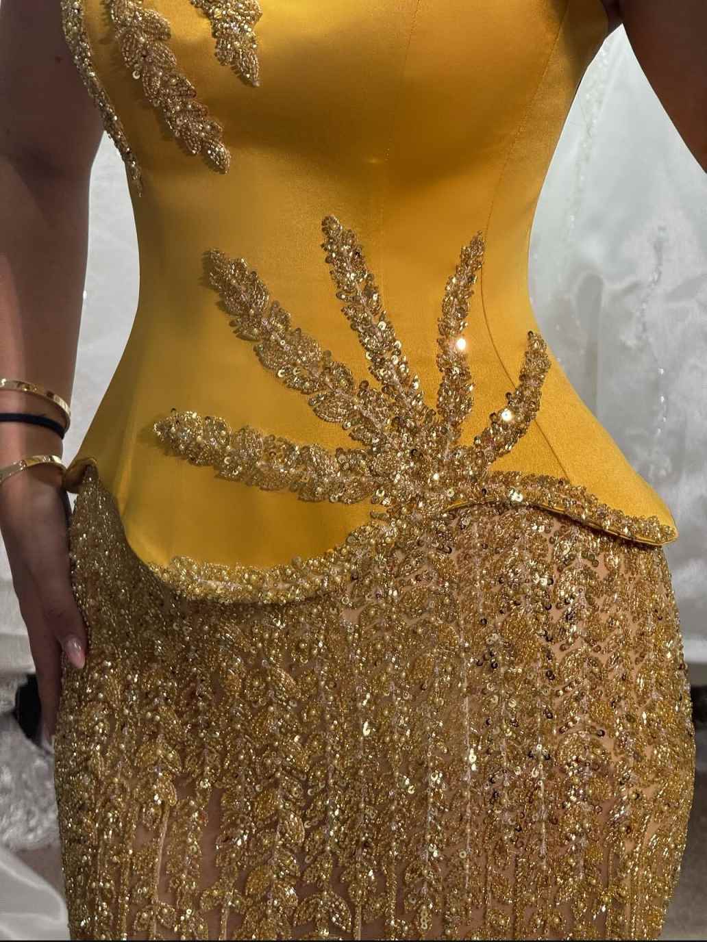 Glitter Beadeds Evening Dresses Sweetheart Sleeveless Mermaid Prom Gowns Sequins Celebrity Party Custom Made