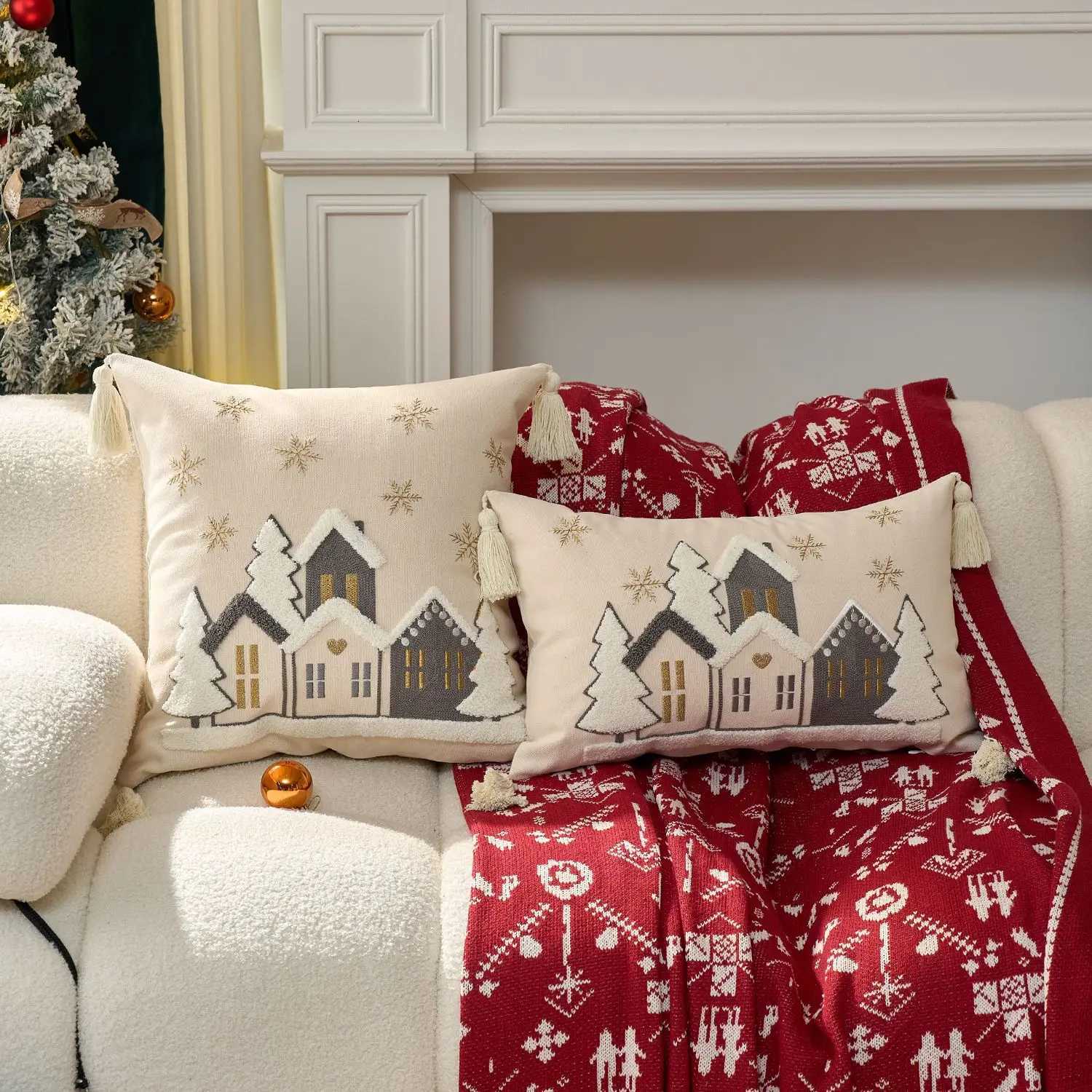 Christmas Embroidered House Snowflake Pillowcase Cojines Cotton Beige Throw Cushion Cover Decor Sofa Pillow Cover 30x50/45x45cm Y251105