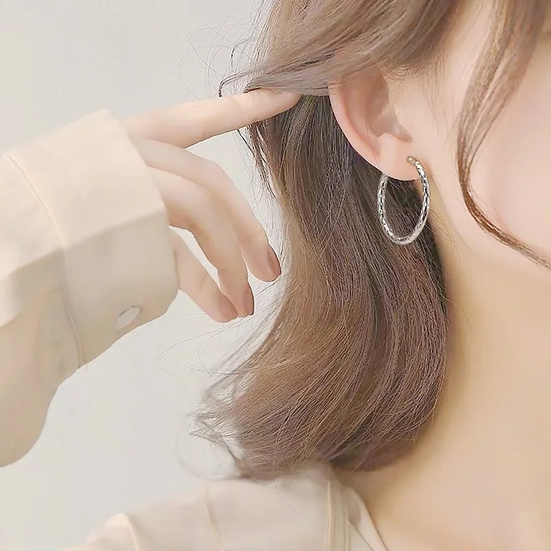 1 Pair Stainless Steel Ear Buckle Earrings For Women SteelColor Fadeless Hypoallergenic Hoop Earring Jewelry 251131