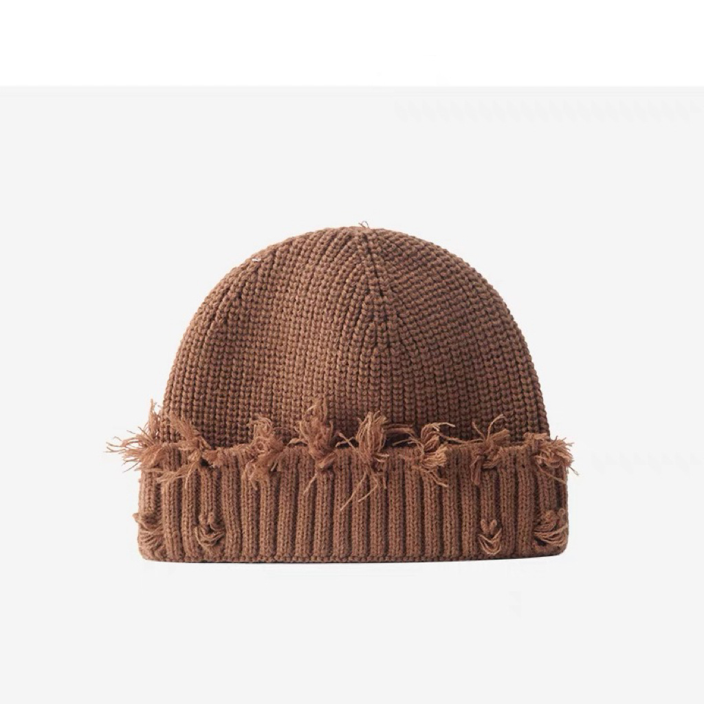hot Free delivery hat Fashionable knitted hat simple and personalized commuting cold hat for autumn and winter