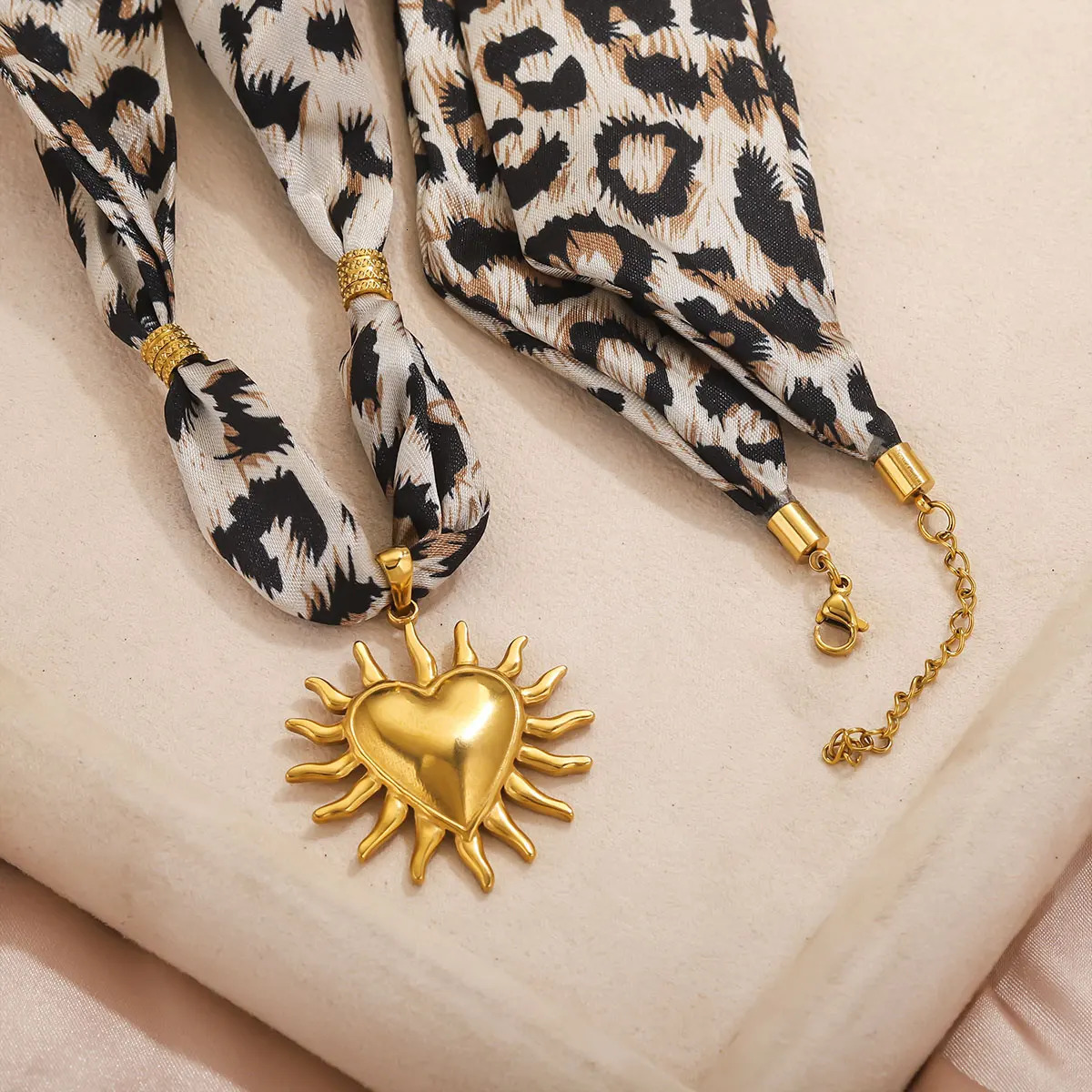 Aiovlo Leopard Ribbon Fashion Stainless Steel Necklace Sun Charm Gold Plated 18k for Womens Jewelry Accessories Party Gifts 251031