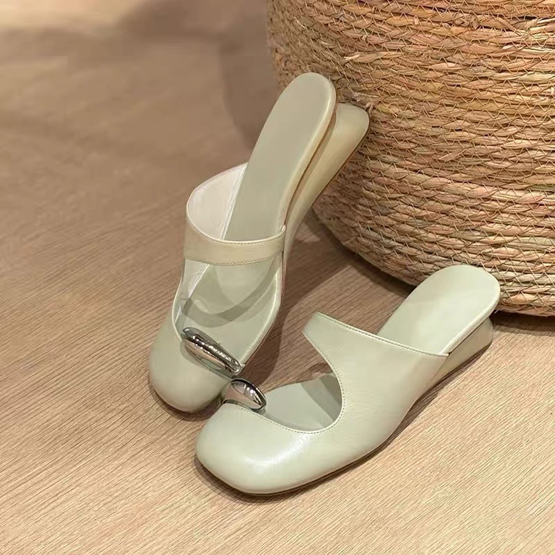 designer shoes 2025 Women's wedge heel half-slippers for outdoor wear style niche design metal toe cap hollowed out and peep-toe sandals