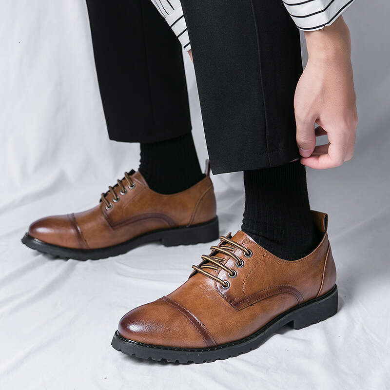 Large size 48 three joint shoes for dress, groom's wedding business casual leather shoes, men's style