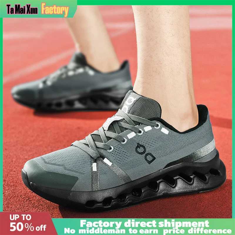 Hollow EVA Thick Soled Cushioning Design Forefoot Rubber patch Efficient anti slip Mens trainers Mens Soft Light Running Shoes Z250513