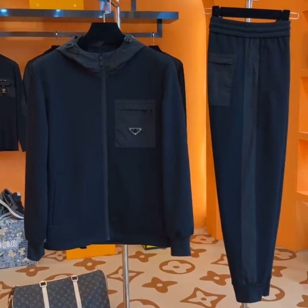 Mens Tracksuits Mens Designer Tracksuits Suit Letters Print High Street Loose Woman Sweatsuit and Sweatpants Sets Casual Sports Pants Jogger Clothing 99