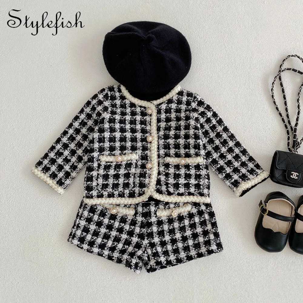 Two Piece Set For Spring And Autumn New Baby Boys And Girls Tweed Black Plaid Long Sleeved Shirt With Open Coat And Short Pant Y251105