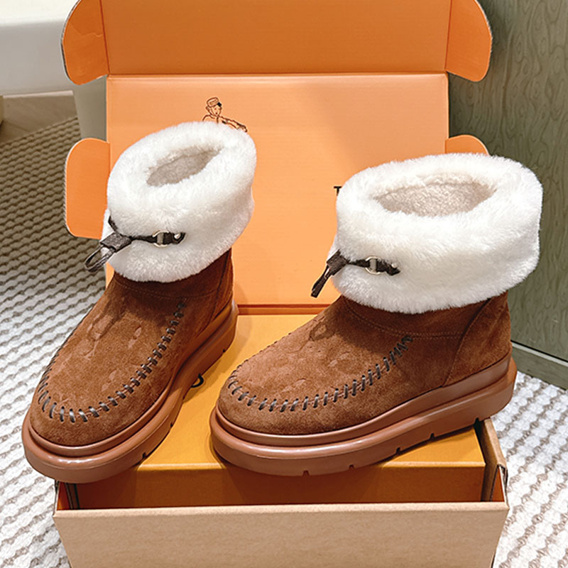 Italian designer Cortina Ankle Boot women winter ski boots suede calf leather upper snug shearling lining slip resistant rubber outsole Snow Cortina Boots