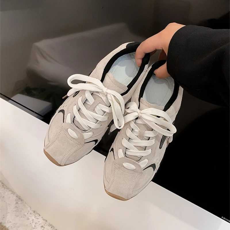 AIYUQI Wen Sneakers Shoes 2025 New Non-slip Casual Shoes For Wen Large-size Fem German Training Shoes Y251105