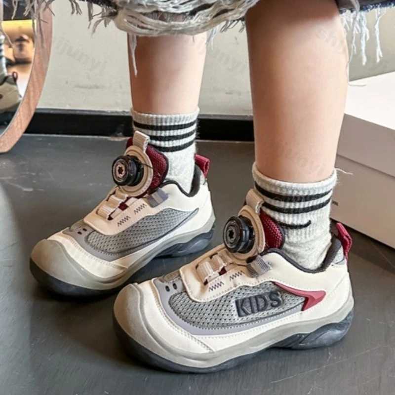 Children Casual Sports Shoes 2025 Autumn Girls Breathable Sneakers Anti SlipFashion Running Shoes Kids Outdoor Walking ShoesT251105