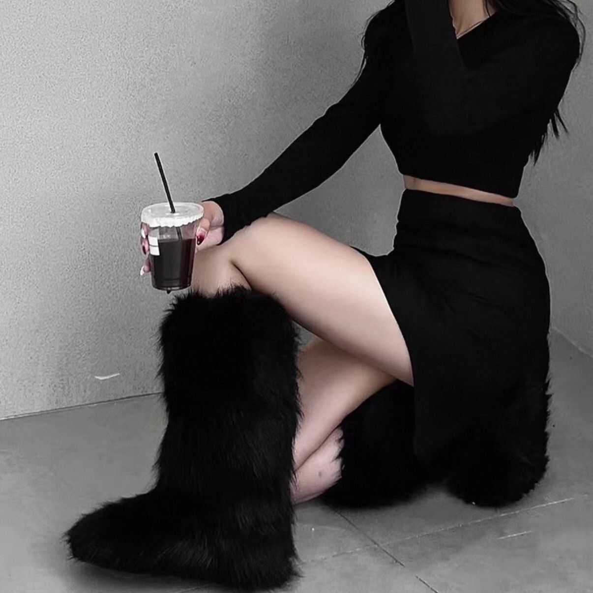 New woolen boots high end luxury cotton boots winter imitation fox fur snow boots suitable for trend both men and women knee high spicy girl boots