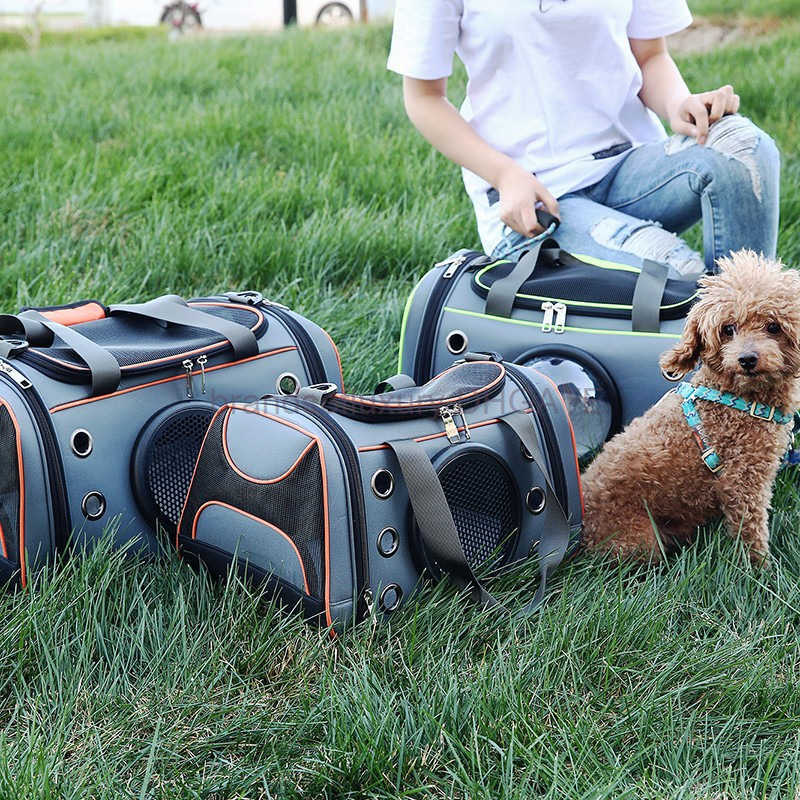 New Handheld Multi functional Car Pet Bag with Large Capacity Space Cabin Leisure Diagonal Crossing Bag and Portable Outing Dog Bag