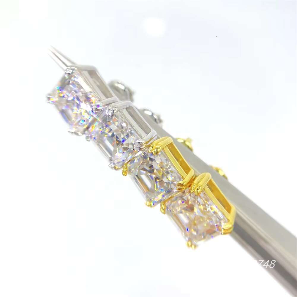 Hot Selling Product in Stock Drop Shipping 1ct 2ct 925 Silver Moissanite Mens Earrings
