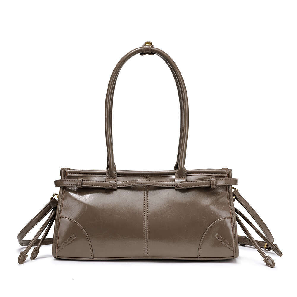 Women's 2025 New Style Commuting Casual Versatile Tote Vintage Oil Wax Leather Handbag Underarm Bag designer bag