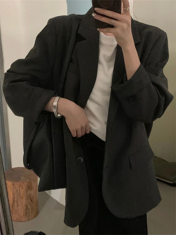 Womens jacket cotton linen set outerwear spring jacket Famale windproof agent womens customized shoulder strap mop jacket loose top 250402