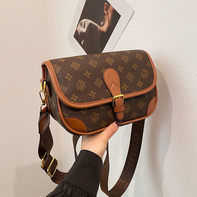 Free shipping saddle bag women's new print temperament women's underarm bag all-in-one shoulder crossbody bag 2025