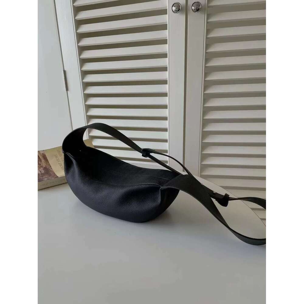 Ins Chic Elegant Banana Pea Shape Leisure Dumpg Hobo 100% Real Leather Women Crossbody High-End Messenger Bag