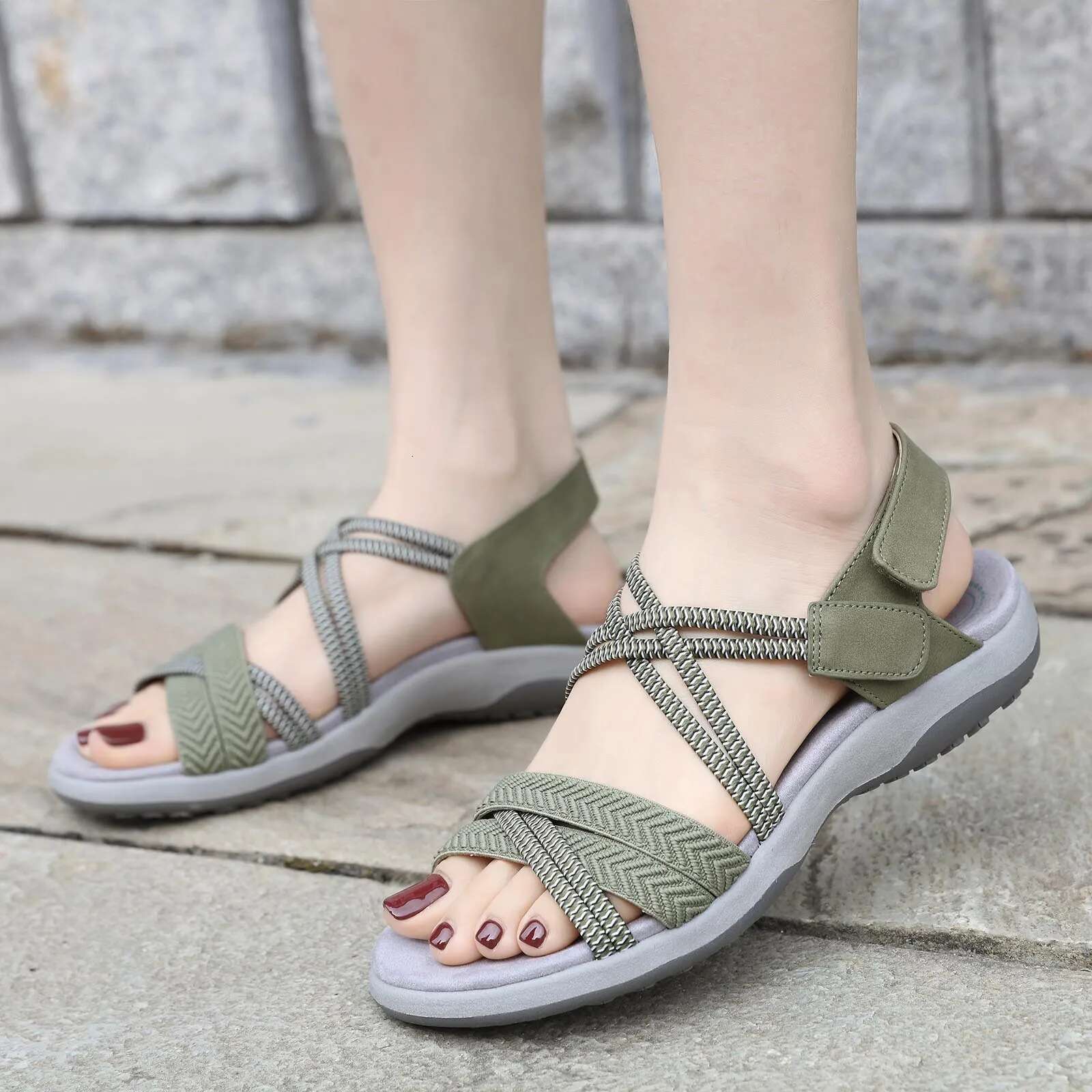 2025 Summer New Women's Open toed Solid Color Elastic Sports Designer Fashion Sandals Breathable Non slip Outdoor Shoes