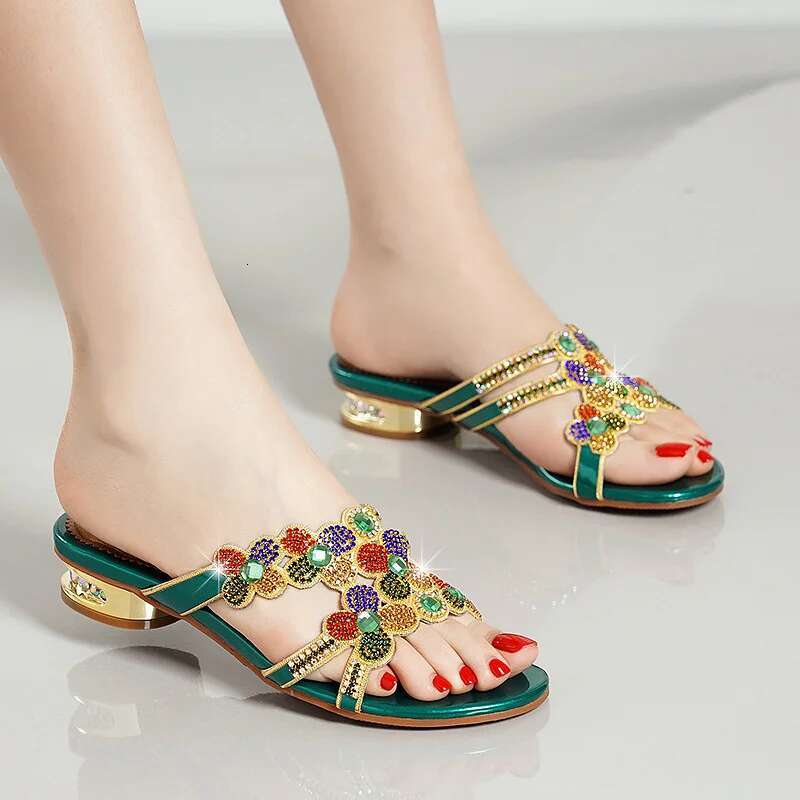 2025 Summer New Comfortable Open toed Beach Slippers, Women's Designer Fashion High Heel Sandals, Anti slip Party Shoes