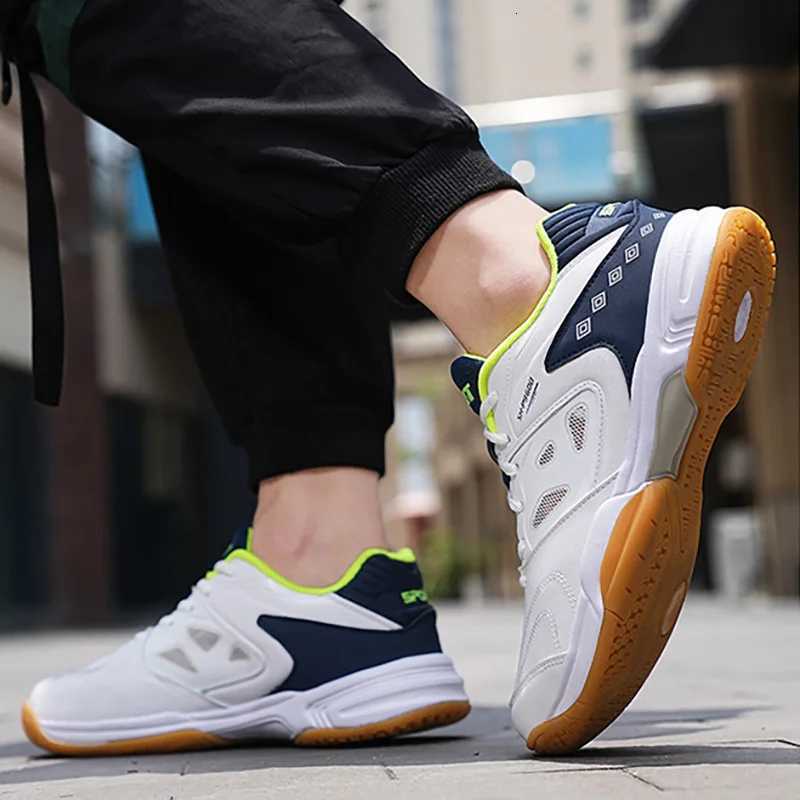 Big Size 47 48 Mens Badminton Sneakers Wide Pickleball Shoes Tennis Shoes Full Court Tennis Sneakers with Arch Support X251106