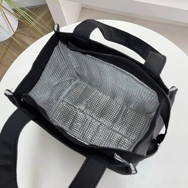 Large capacity lunch bag with aluminum foil insulation working top handle simple and practical reusable food storage 250401